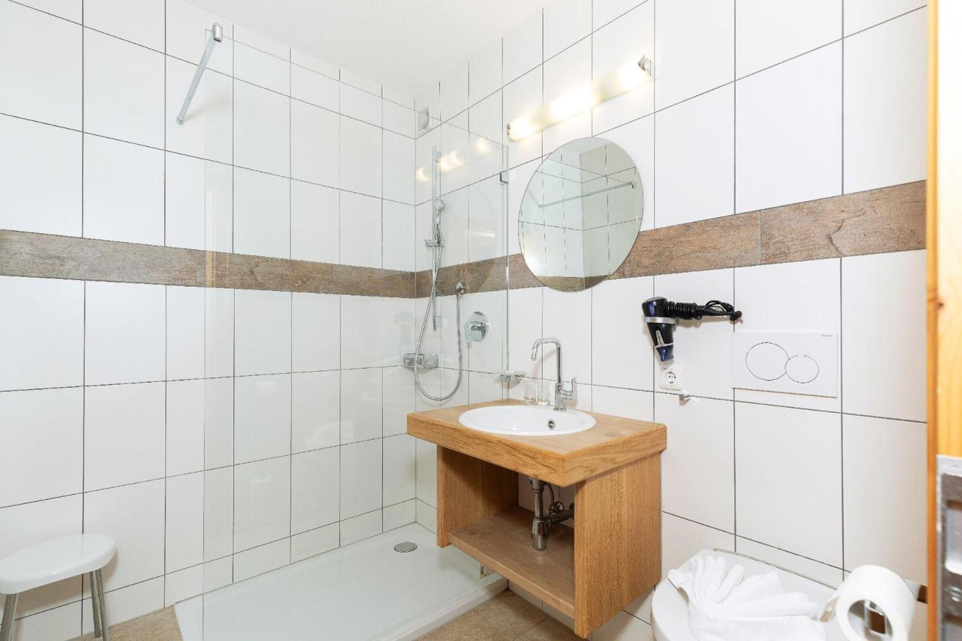 Appartement Predigstuhlblick Mit Indoorpool Und Sauna Bad Goisern Dış mekan fotoğraf